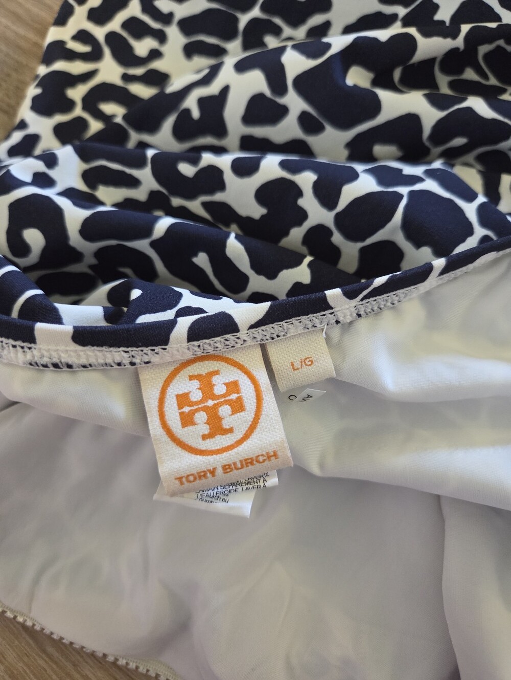 Tory Burch Clouded Leopard Navy Blue One Shoulder One Piece Swimsuit Size Large - Picture 4 of 9